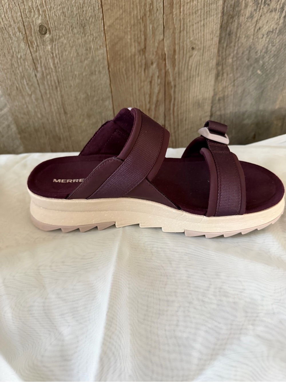 Merrell Women’s Plum Platform Buckle Sandals - Picture 6 of 9